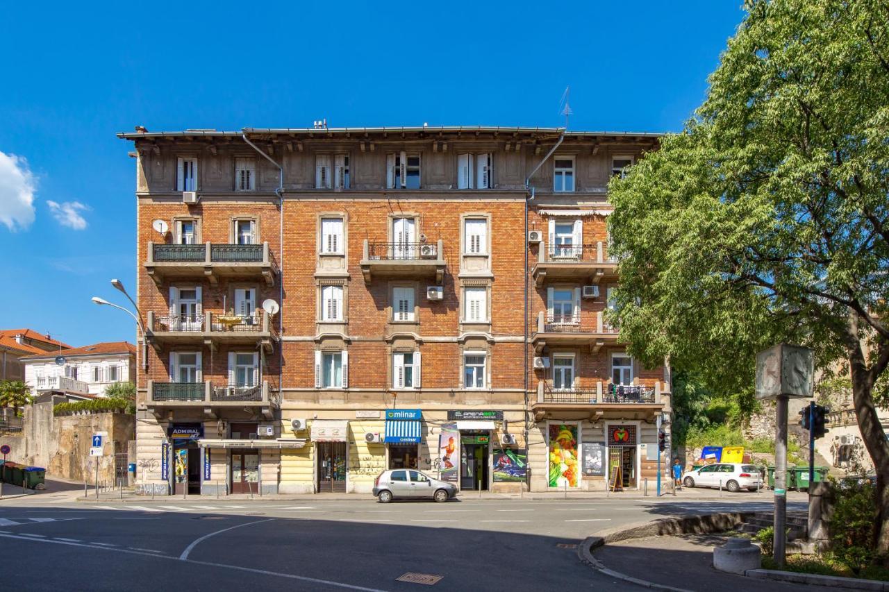 Studio Apartments Fran'S Rijeka Luaran gambar