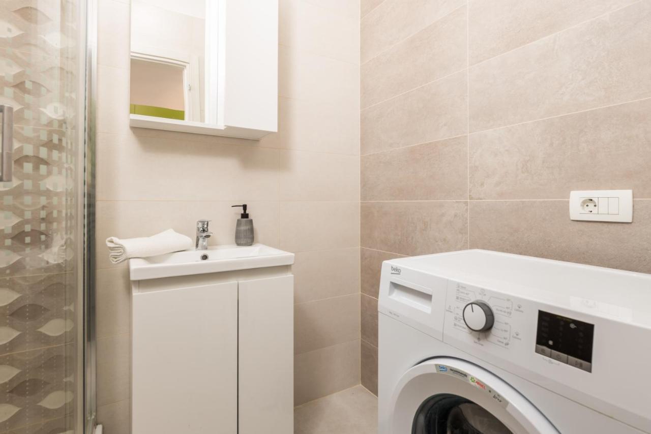 Studio Apartments Fran'S Rijeka Luaran gambar
