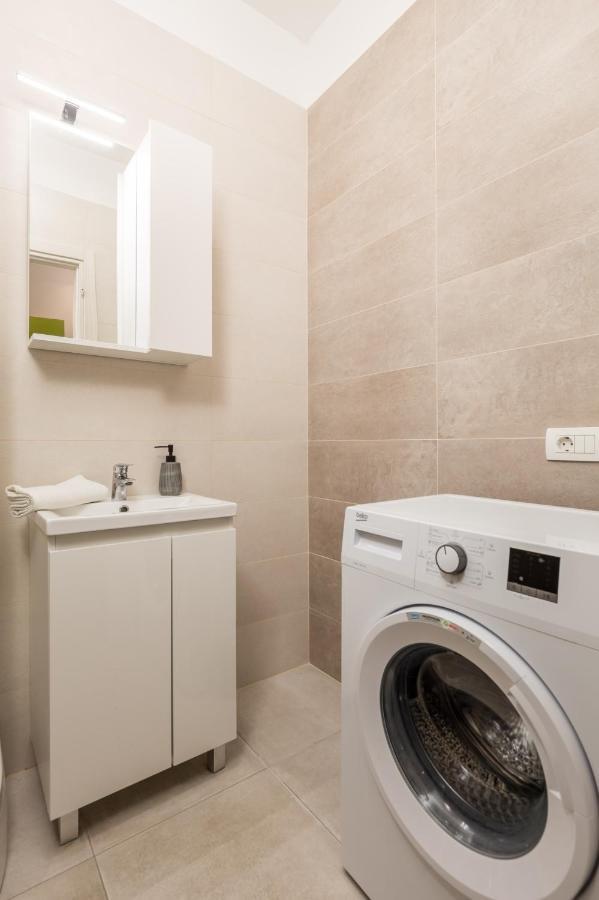 Studio Apartments Fran'S Rijeka Luaran gambar