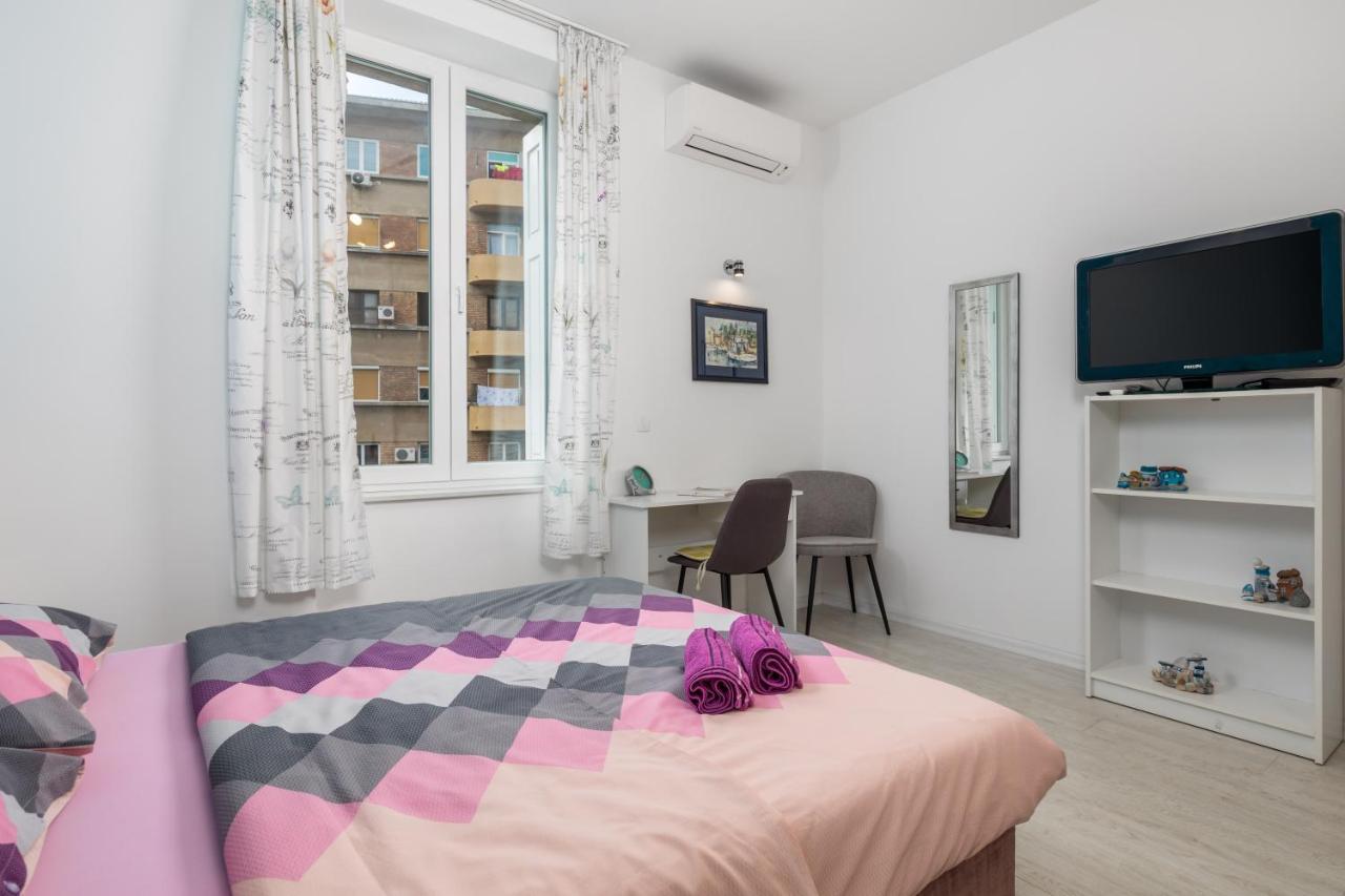 Studio Apartments Fran'S Rijeka Luaran gambar